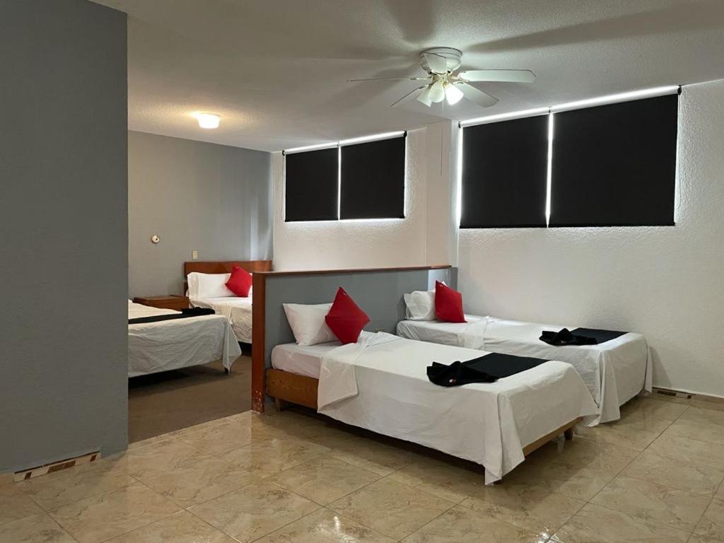 Oyo Hotel Italia Aguascalientes Exterior foto
