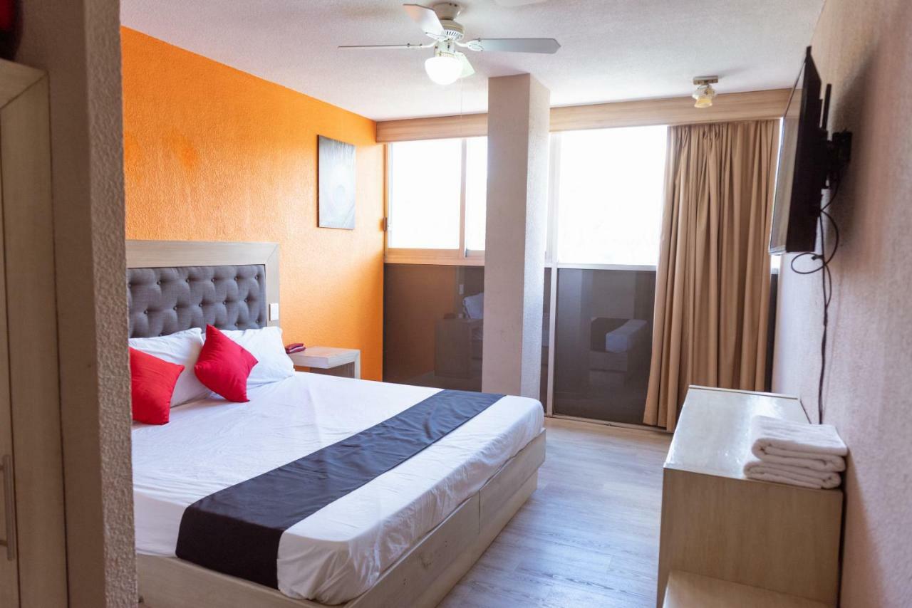 Oyo Hotel Italia Aguascalientes Exterior foto