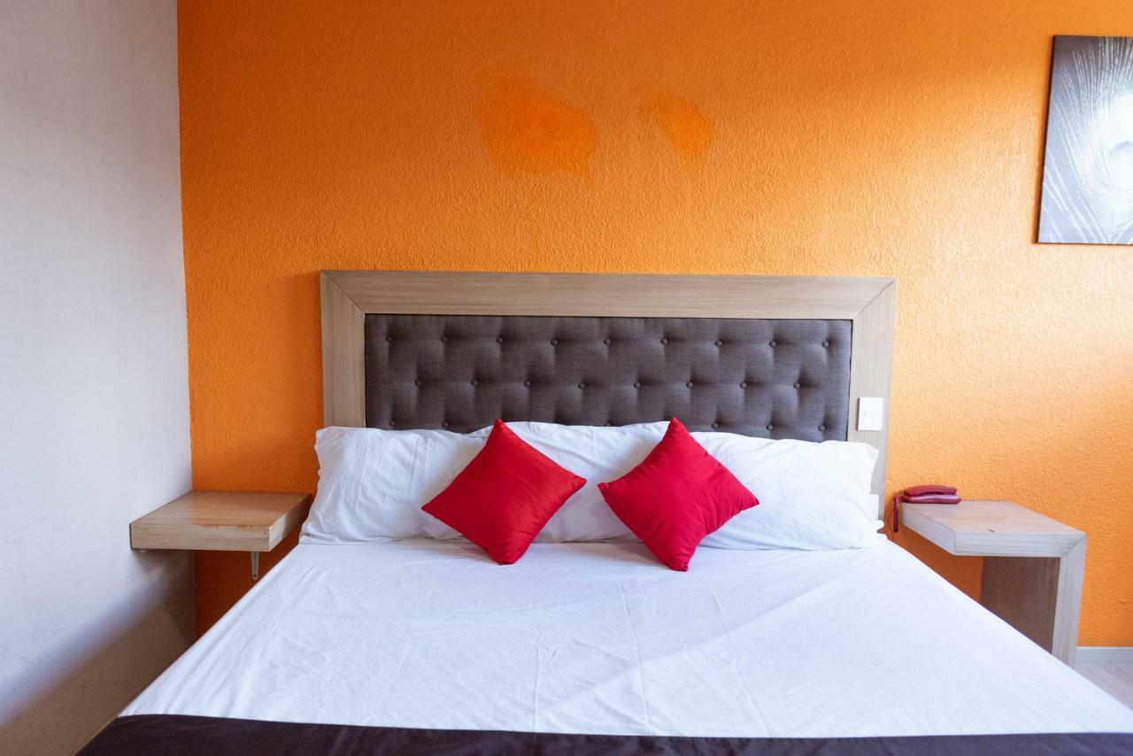 Oyo Hotel Italia Aguascalientes Exterior foto